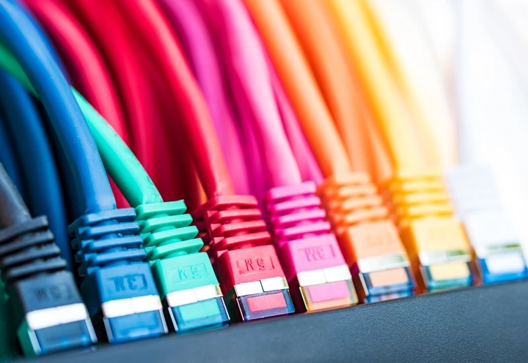 network-cables-2025-02-08-19-48-50-utc network-cables-2025-02-08-19-48-50-utc