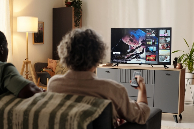 watching-movie-while-sitting-in-modern-living-room-2026-01-09-06-51-36-utc 